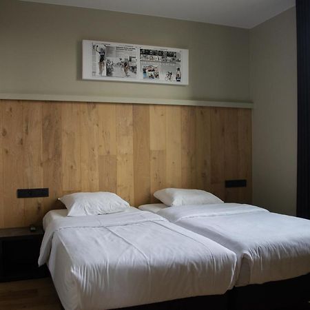 Hotel Café Coureur Borgloon Esterno foto