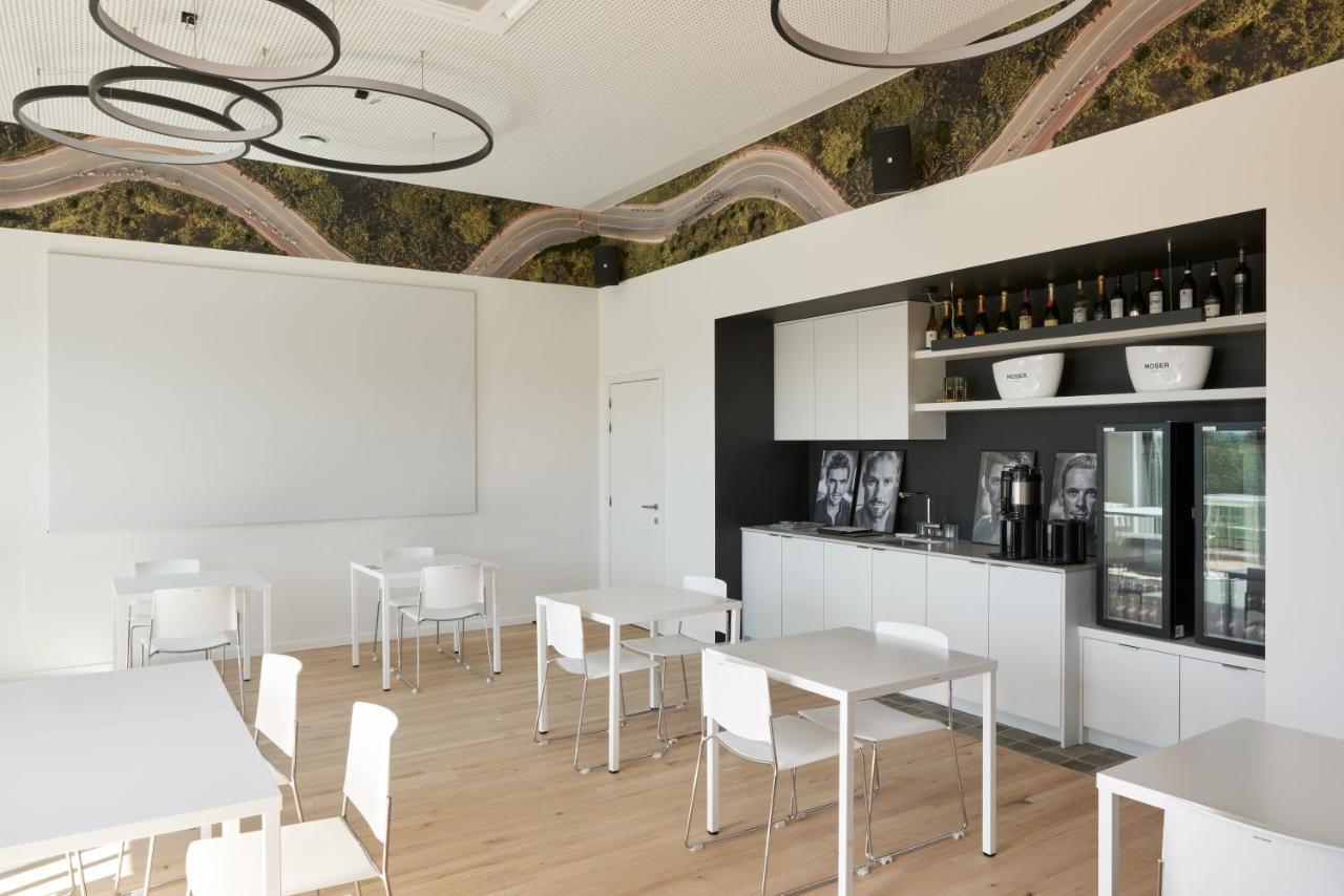 Hotel Café Coureur Borgloon Esterno foto